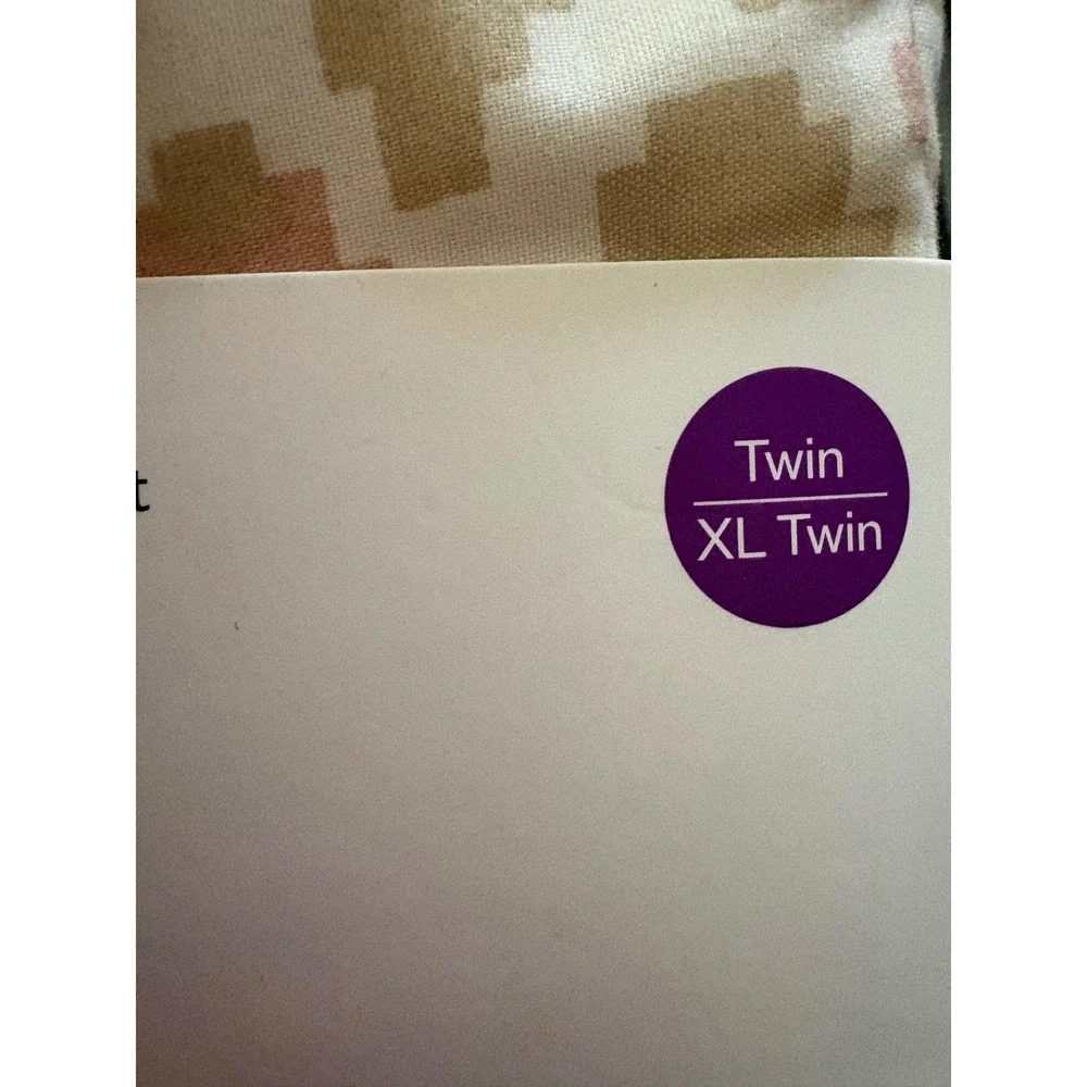 Room Essentials Twin XL Twin Microfiber Sheet Set Geometric Tan Pink 3pc New
